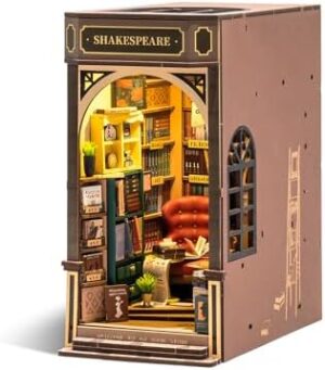 DIY Miniature Book Nook Bookstore