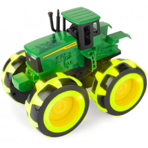 Monster Treads Light Wheels 4WD Tractor