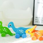 Pintoy Brachiosaurus Pull Along