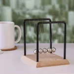 Newton’s Cradle 14cm