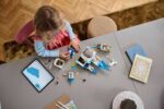 LEGO Disney 43275 Cinderellas Castle & Horse Carriage
