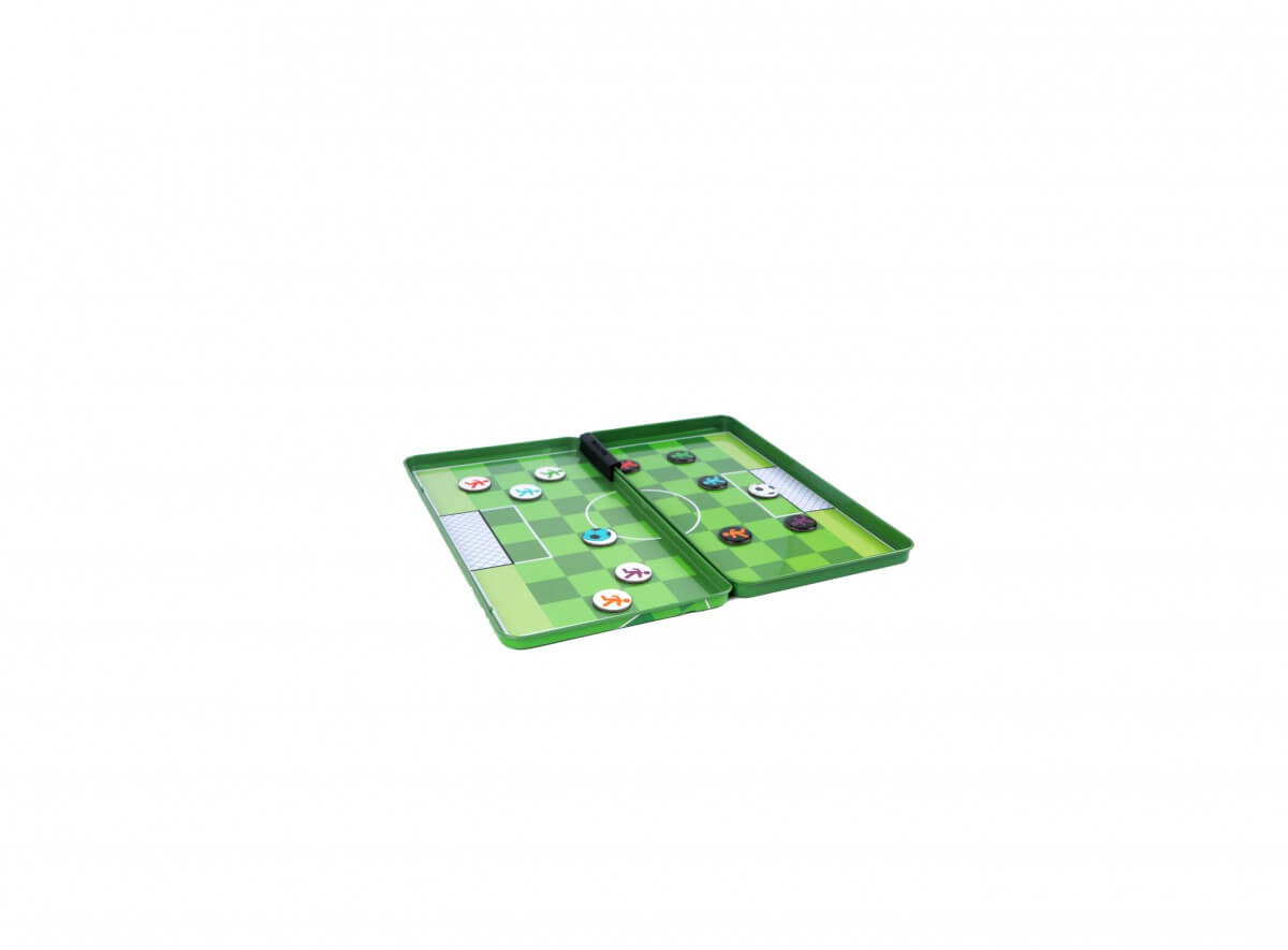Magnetic Travel Game Tin - Soccer