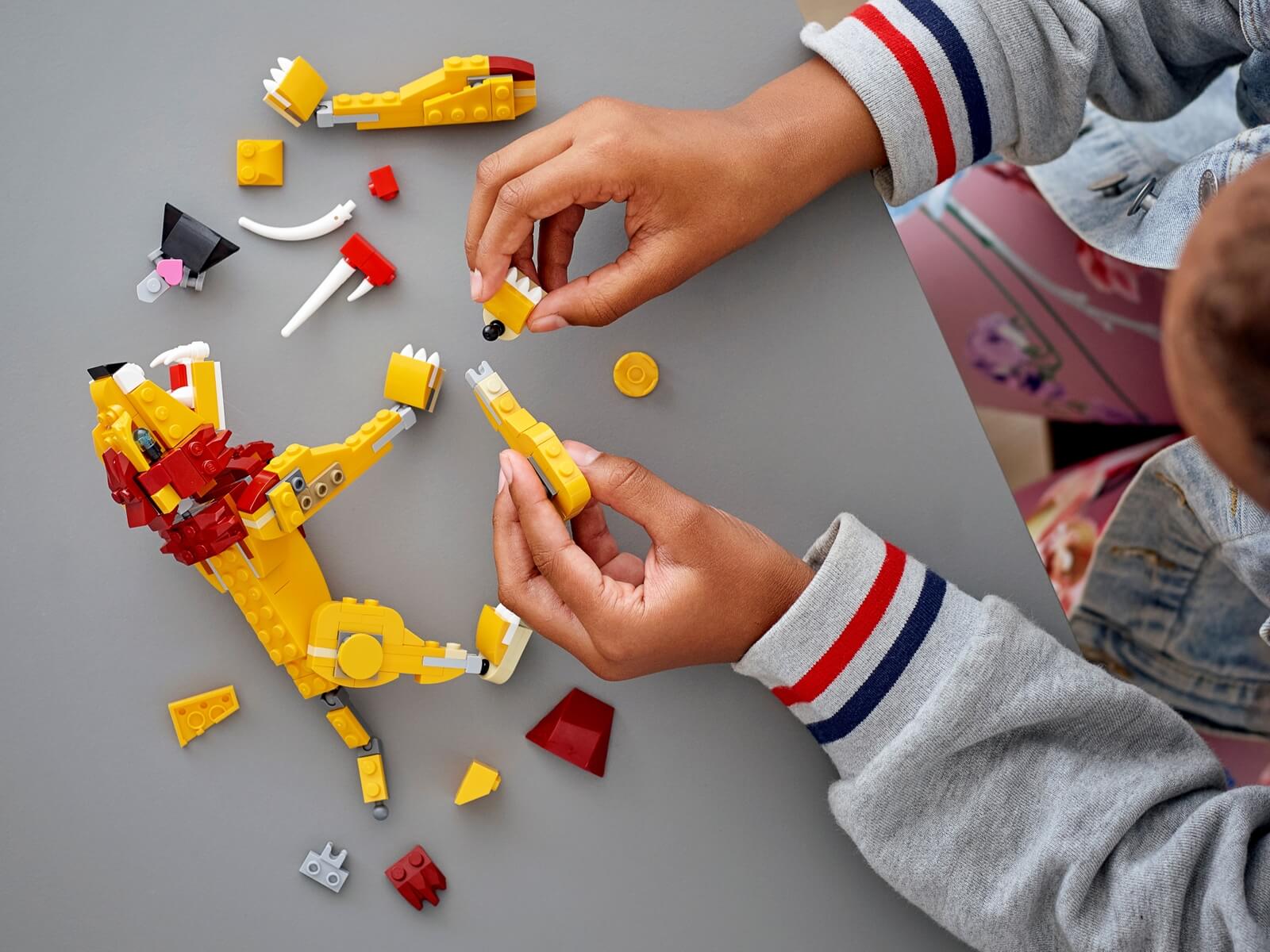 の HIGH GODO Creator 3 in 1 Animals Building Set, Owl, Shark