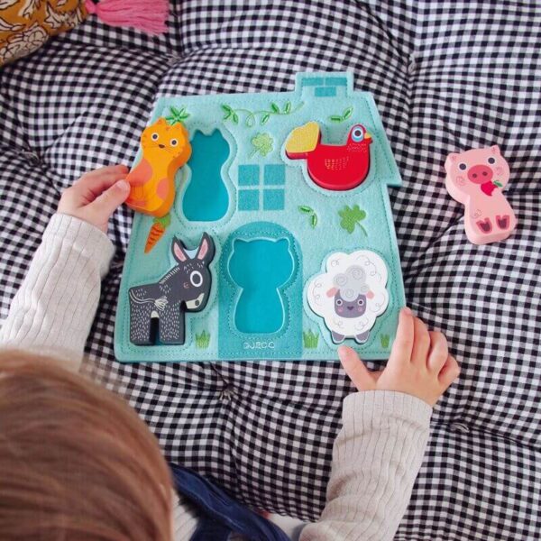 Djeco DJ1072 Mouki Farm Animal Wooden and Felt Puzzle