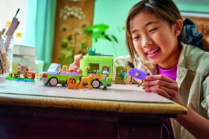 Lego Friends 42695 Horse & Baby Foal Trailer