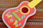 Djeco DJ6013 Animambo Ukulele