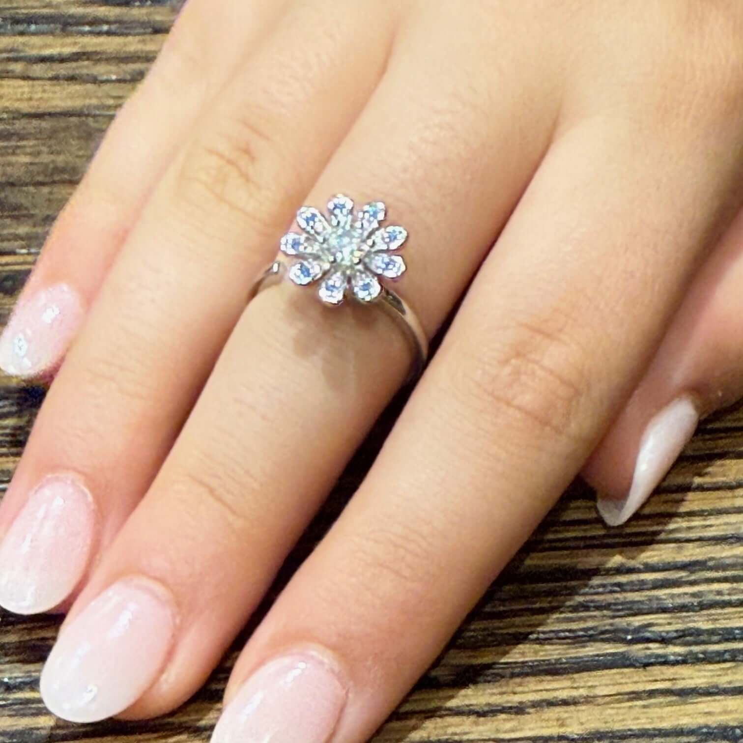 Bloom Fidget Ring - Diamante Spinning Flower