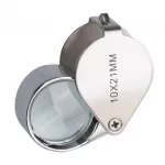 Field Magnifier with Case