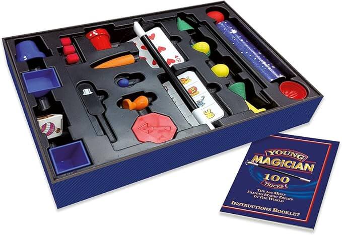 Educa - The Young Magician 100 Tricks Magic Set
