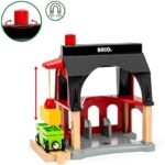BRIO 36012 Animal Barn 6 Pieces