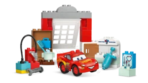 LEGO Duplo 10456 McQueens Visit to Docs Garage