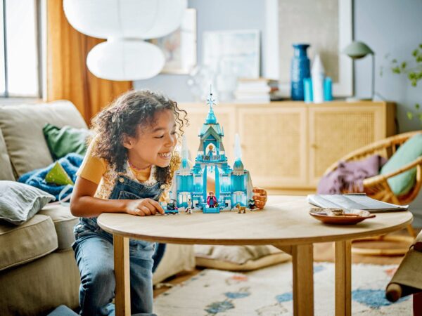 LEGO Disney 43244 Elsa's Ice Palace