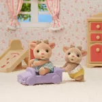 Sylvanian Families 5693 Reindeer Twins - Dollhouse Playsets