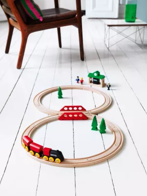 Brio 33028 Classic Travel Figure 8 Set