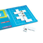 Penguins Parade Magnetic Travel