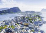 Ravensburger Norway Alesund Puzzle 1000pc