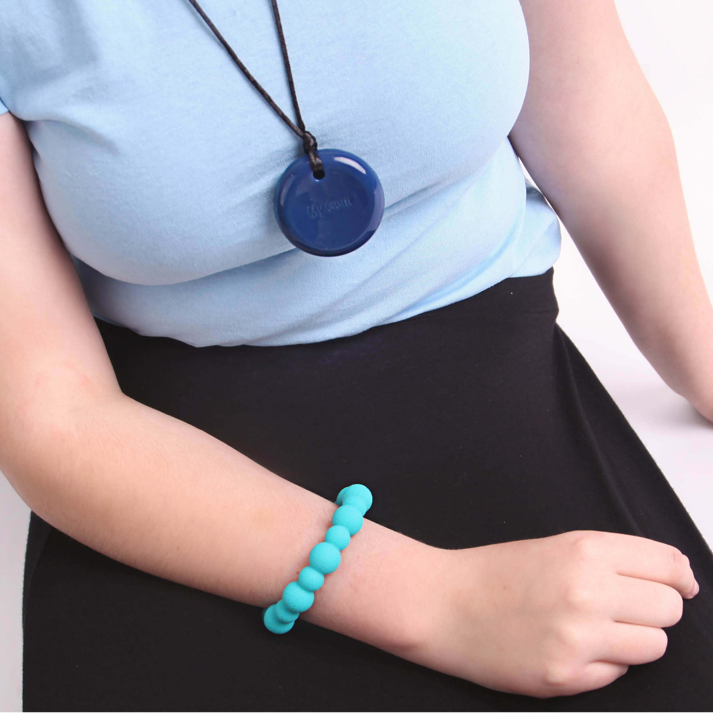 Chewigem Sensory Chew Pendant Button Navy
