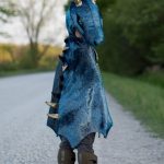 Great Pretenders Teal & Gold Starry Night Dragon Cape Age 5-6