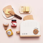 Le Toy Van LETV287 Toaster Set