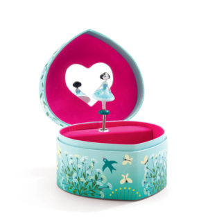 Djeco DJ6602 Dancer Heart Shaped Jewellery Box
