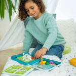 Smart Games Turtle Tactics Magnetic Travel Game