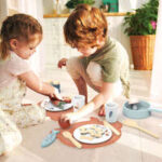 Speedy Monkey Dining Set